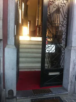 Hostel Louise Ixelles